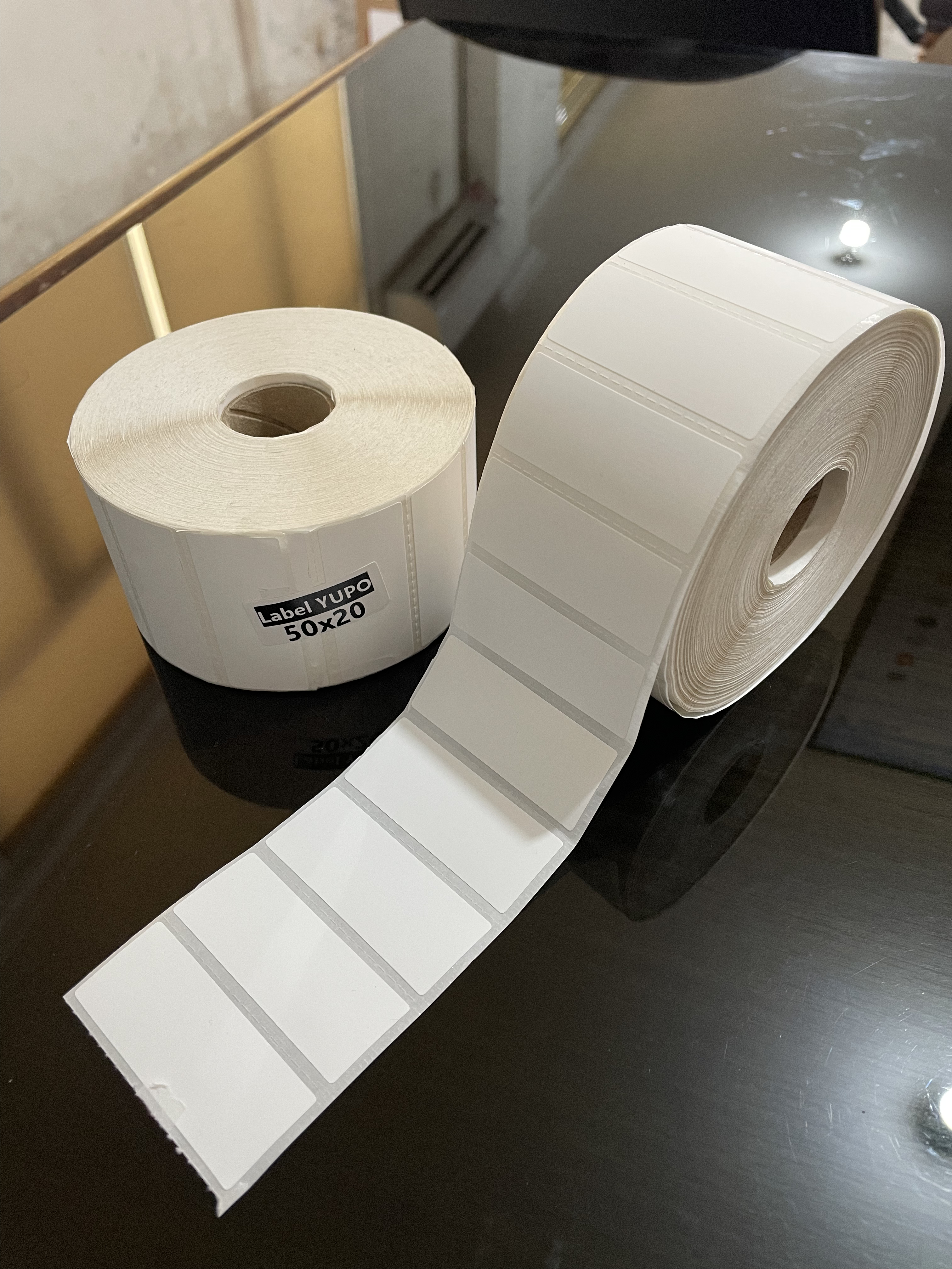 Label Sticker Yupo Ukuran 50mm X 20mm Core 1 inch isi 2.000/roll